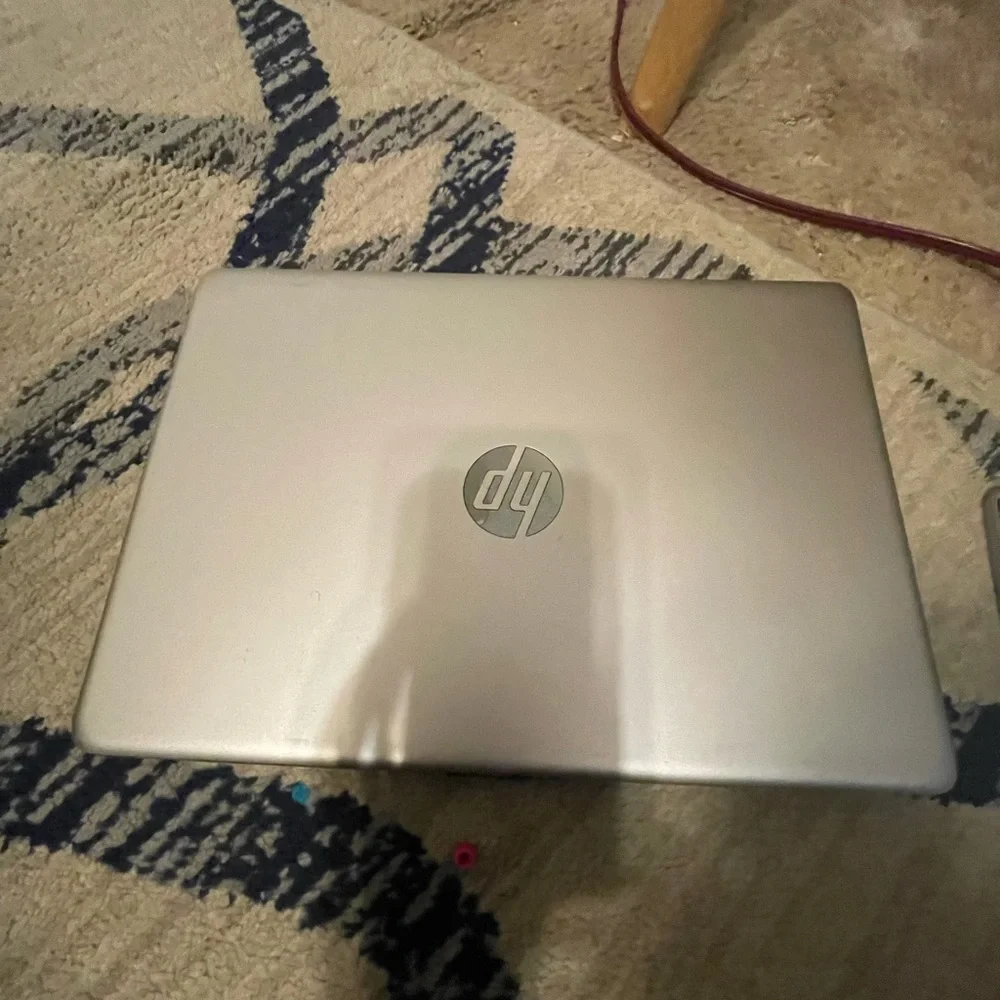 Hp computer nothing wrong with it just have to much computers